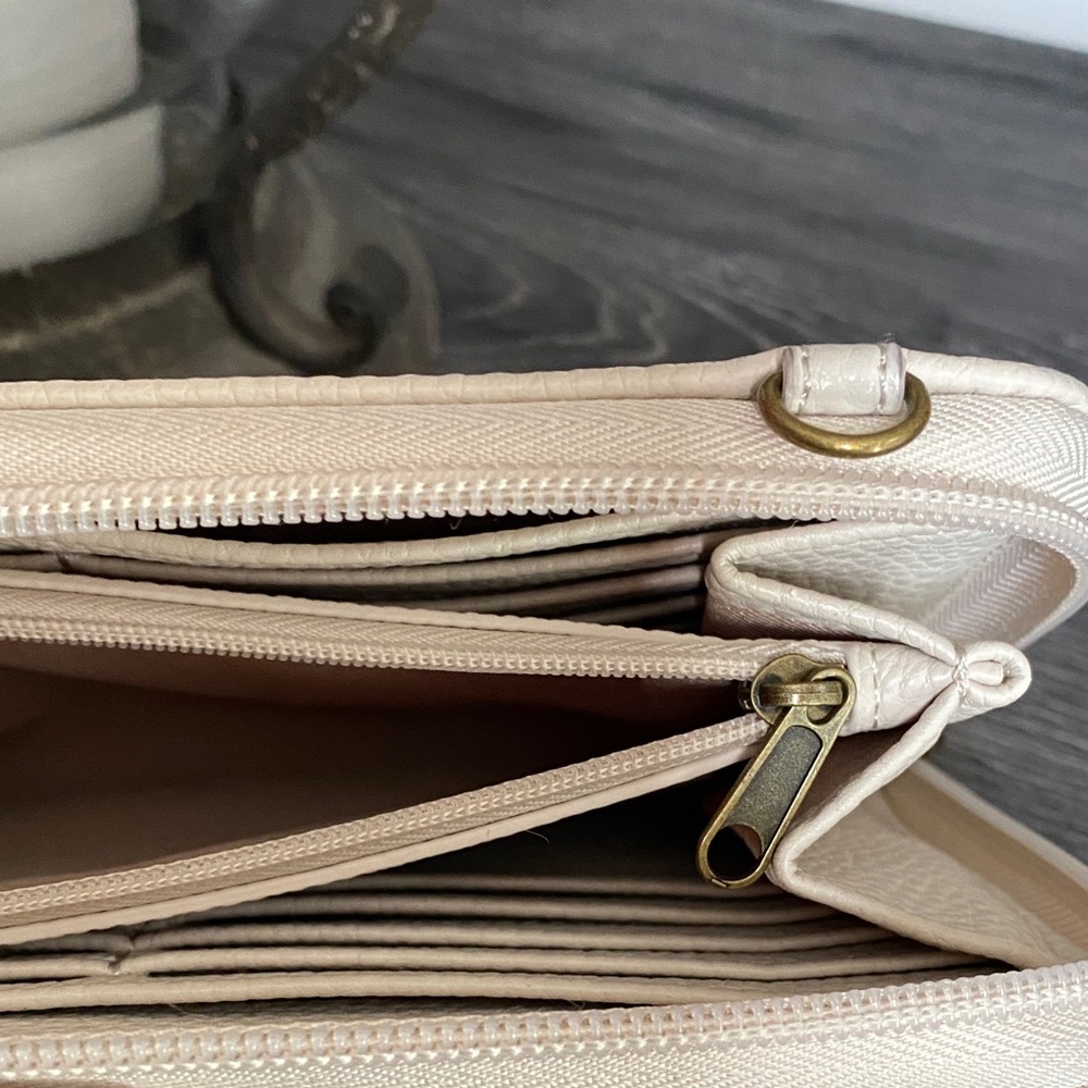 The Sak Light Beige Women's Wallet - Picture 7 of 8